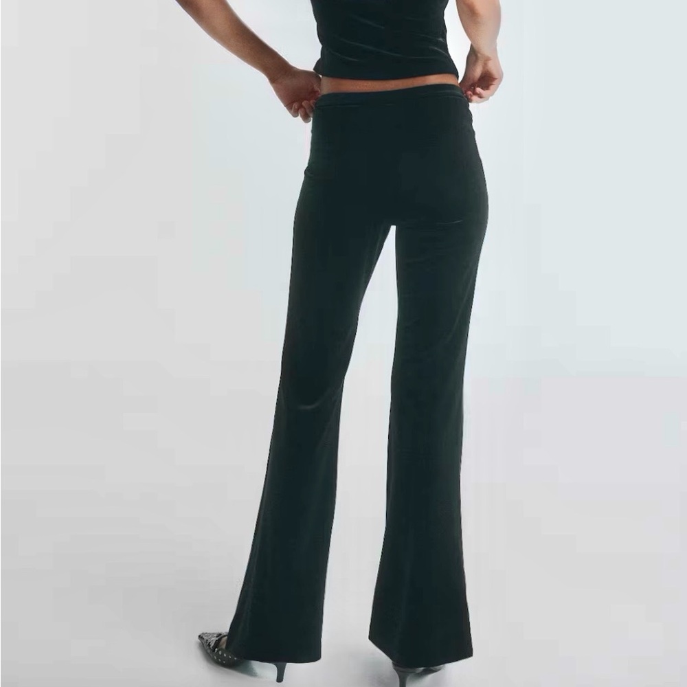 H&M NWT black velvet velour straight wide leg flare pants - Picture 4 of 7